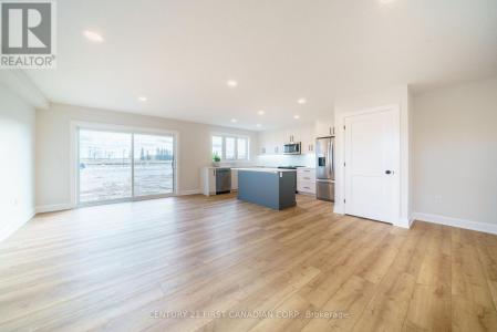 27 POSTMA CRESCENT, North Middlesex (alisa Craig), Ontario N0M 1A0, Kanada