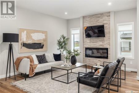 955 TRAEGER MANOR, Saskatoon, Saskatchewan S7V 1V8, Canada