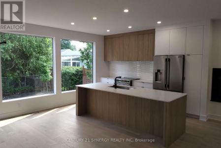 83 BOYCE AVENUE, Ottawa, אונטריו K2B 6J1, קנדה