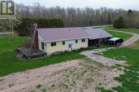 2277 D LINE RD, Richards Landing, Ontario P0R 1J0, Canada