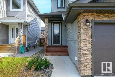 31 RIVIERE TERRACE, St. Albert, Alberta T8N 7N9, Canada