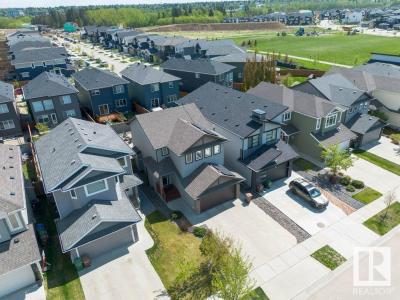 31 RIVIERE TERRACE, St. Albert, 阿尔伯塔 T8N 7N9, 加拿大