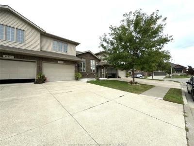 11918 BOULDER CRESCENT, Windsor, Ontario N8P 1Z6, Canadá