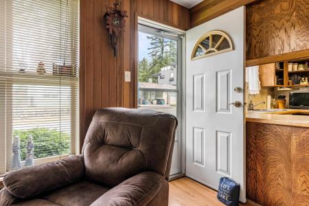435 WILLOW STREET, Cultus Lake, Britanya Kolombiyası V2R 4Z4, Kanada