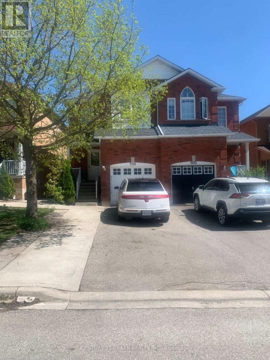 598 DOLLY BIRD LANE, Mississauga (meadowvale Village), Ontario L5W 1G7, Canada