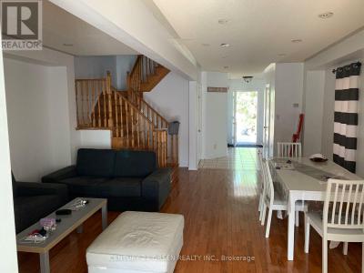 598 DOLLY BIRD LANE, Mississauga (meadowvale Village), Ontario L5W 1G7, Canada