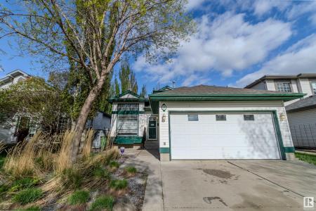 23 OAKMONT DRIVE, St. Albert, 앨버타주 T8N 6K6, 캐나다