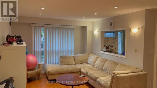 3364 FENWICK CRESCENT, Mississauga (erin Mills), 安大略省 L5L 5N4, 加拿大