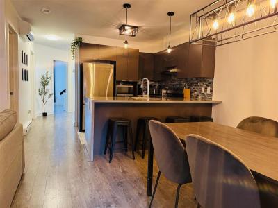 201 Place du Clair-Bois, Sainte-Anne-des-Plaines, Quebec J5N 1C1, Kanada
