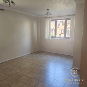 77, Pittman Gardens, ILFORD, 英国