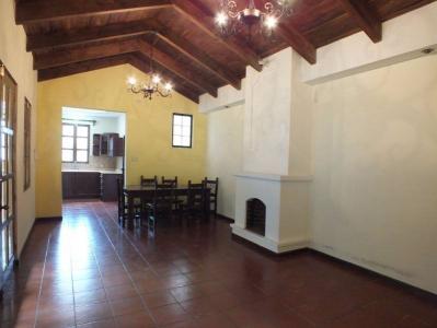 San Cristobal el Bajo , Antigua Guatemala, Sacatepéquez 03001, Guatemala