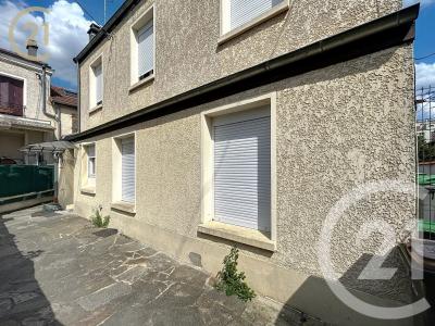 Bondy, Isla De Francia 93140, Francia