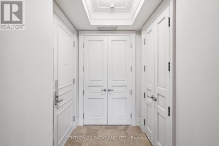 155 ST CLAIR AVENUE WEST, Toronto (casa Loma), Ontario M4V 0A1, Canadá