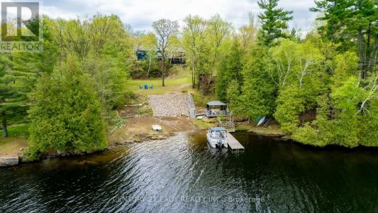 182 BLUFF POINT DRIVE, Greater Madawaska, Ontario K0J 1H0, Canada