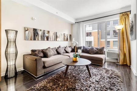 1248 Av. de l'Hôtel-de-Ville, Montréal (Ville-Marie), Quebec H2X 0B2, Canada