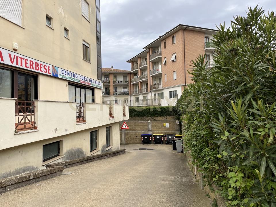 Via Igino Garbini, Viterbo, Lazio 01100, איטליה