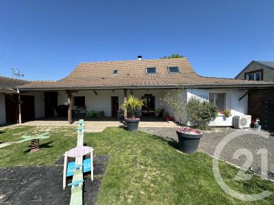 Brou, Centre 28160, France