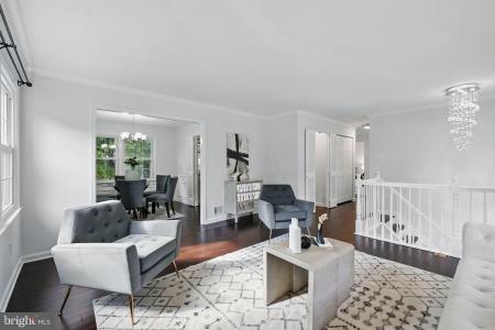 4735 Carterwood Drive, Fairfax, Wirginia 22032, USA