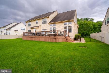 4 Bernadette Circle, Monmouth Junction, NJ 08852, USA
