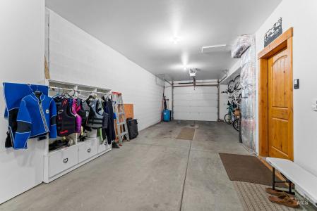 1305 Greystone, McCall, Идаго 83638, Соединенные Штаты