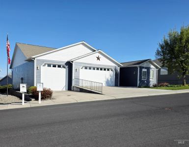 3017 Cypress St, Lewiston, Idaho 83501