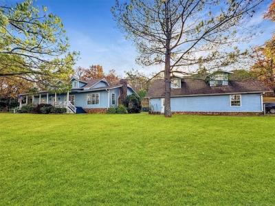 30998 S Molly Brown Road, Cookson, Oklahoma 74427