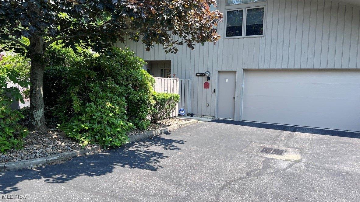 250 Laurel Circle unit: 13 13, Aurora, Ohio 44202, États-Unis