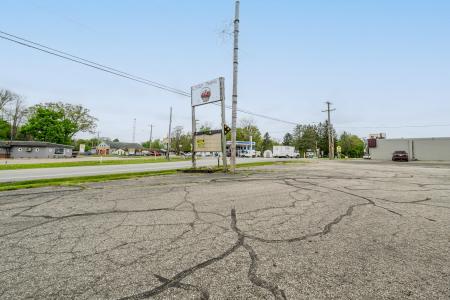 67734 M 152, Dowagiac, Michigan 49047, USA
