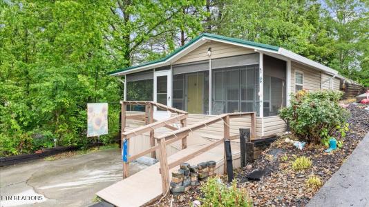 419 Mountain Thrush Drive, Townsend, Tennessee 37882, USA