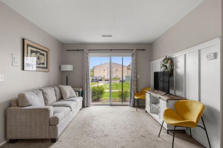 10033 Allen Pointe Drive, Allen Park, Michigan 48101, États-Unis
