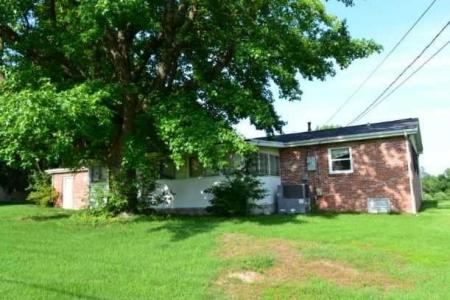 420 Natchez Trace  DR, Harrison, Arkansas 72601