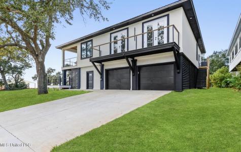 123 Acacia Avenue, Biloxi, Mississippi 39530, Estados Unidos