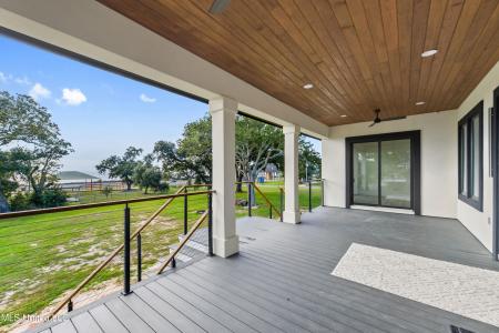 123 Acacia Avenue, Biloxi, Mississippi 39530, Estados Unidos