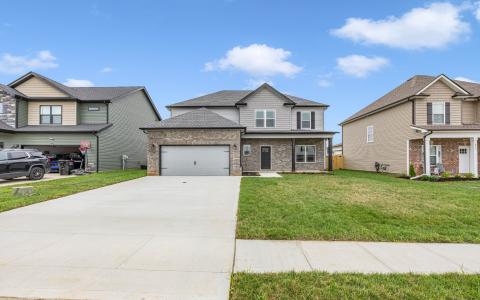 961 Isaac Dr, Clarksville, Tennessee 37040