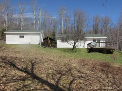 19531 Aldrich, Chassell, Michigan 49931
