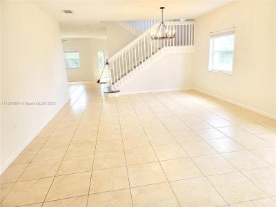 285 NE 32nd Ter , ., Homestead, Florida 33033, USA