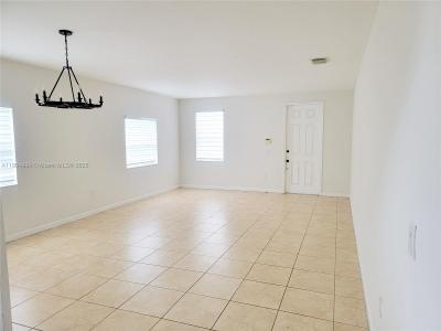 285 NE 32nd Ter , ., Homestead, Florida 33033
