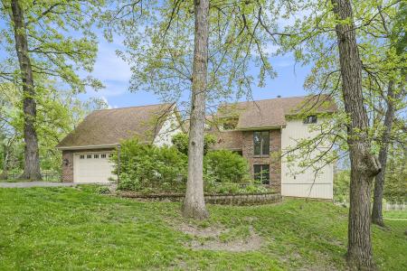 501 Eagle Court, Valparaiso, Indiana 46383, USA