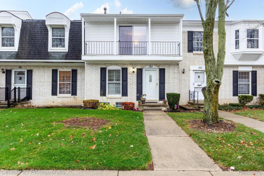 121 STRATFORD LN 92 21, RochesterHills, ミシガン 48309, アメリカ合衆国
