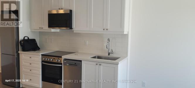55 CLARINGTON BOULEVARD, Clarington (bowmanville), Ontario L1C 0A1, Canada