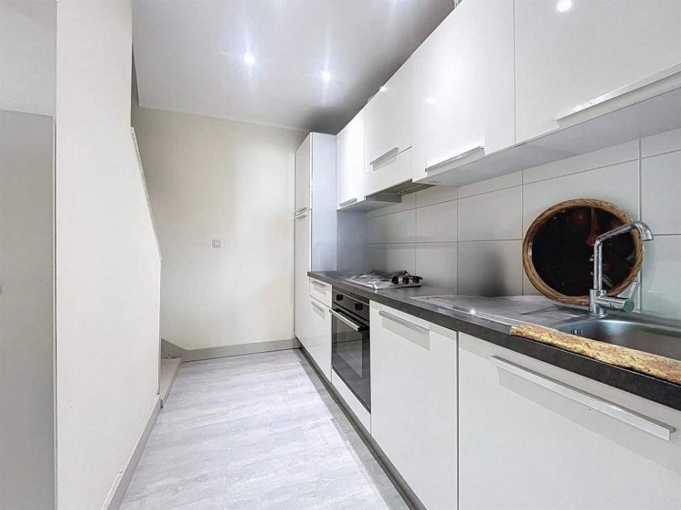 Rue de Loverval 77, Châtelet, 6200, Bélgica