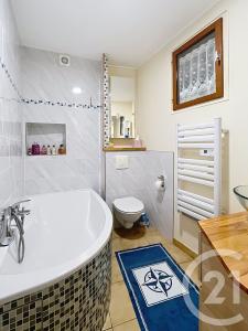 Leuville Sur Orge, Île-de-France 91310, France