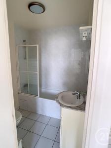 Le Blanc Mesnil, Île-de-France 93150, צרפת