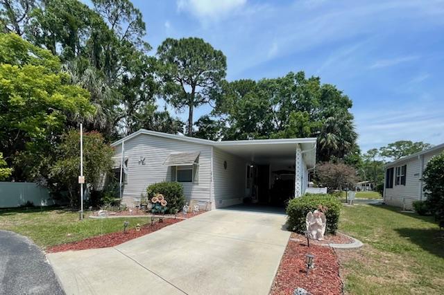 2704 S Pebble Brook Dr, #201, Homosassa, Florida 34448