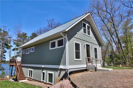 15186W Maple Street, Stone Lake, Wisconsin 54876, États-Unis