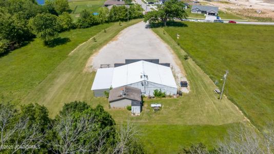 221 CO RD 371, Holts Summit, Missouri 65043, États-Unis