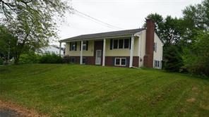 15 Sabra Ln, Wappingers Falls, New York 12590