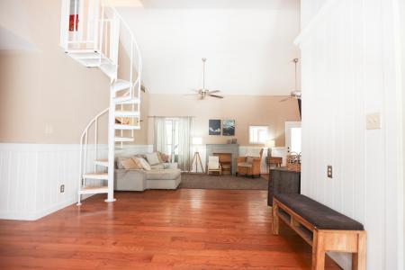 14 Freedom Drive, Erma, NJ 08204, USA