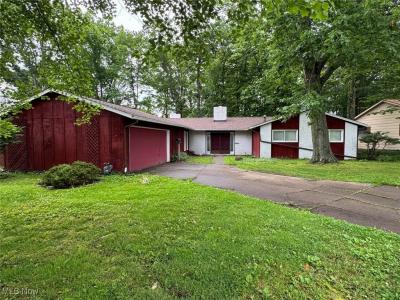 724 Wyleswood Drive, Berea, אוהיו 44017, ארצות הברית של אמריקה 