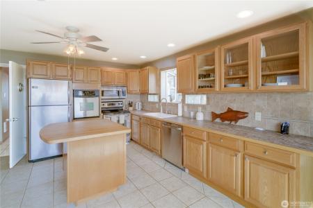 830 Riverview LN, Chinook, Washington 98614, Estados Unidos